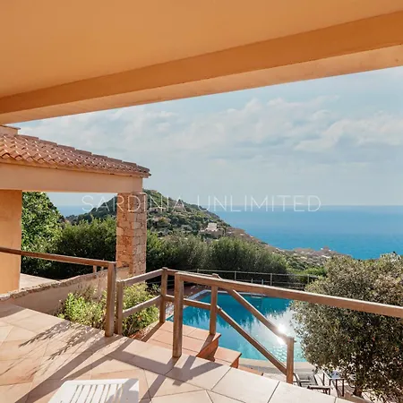 Casa Rosa Bianca * Costa Paradiso