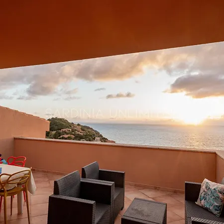 Casa Rosa Bianca * Costa Paradiso